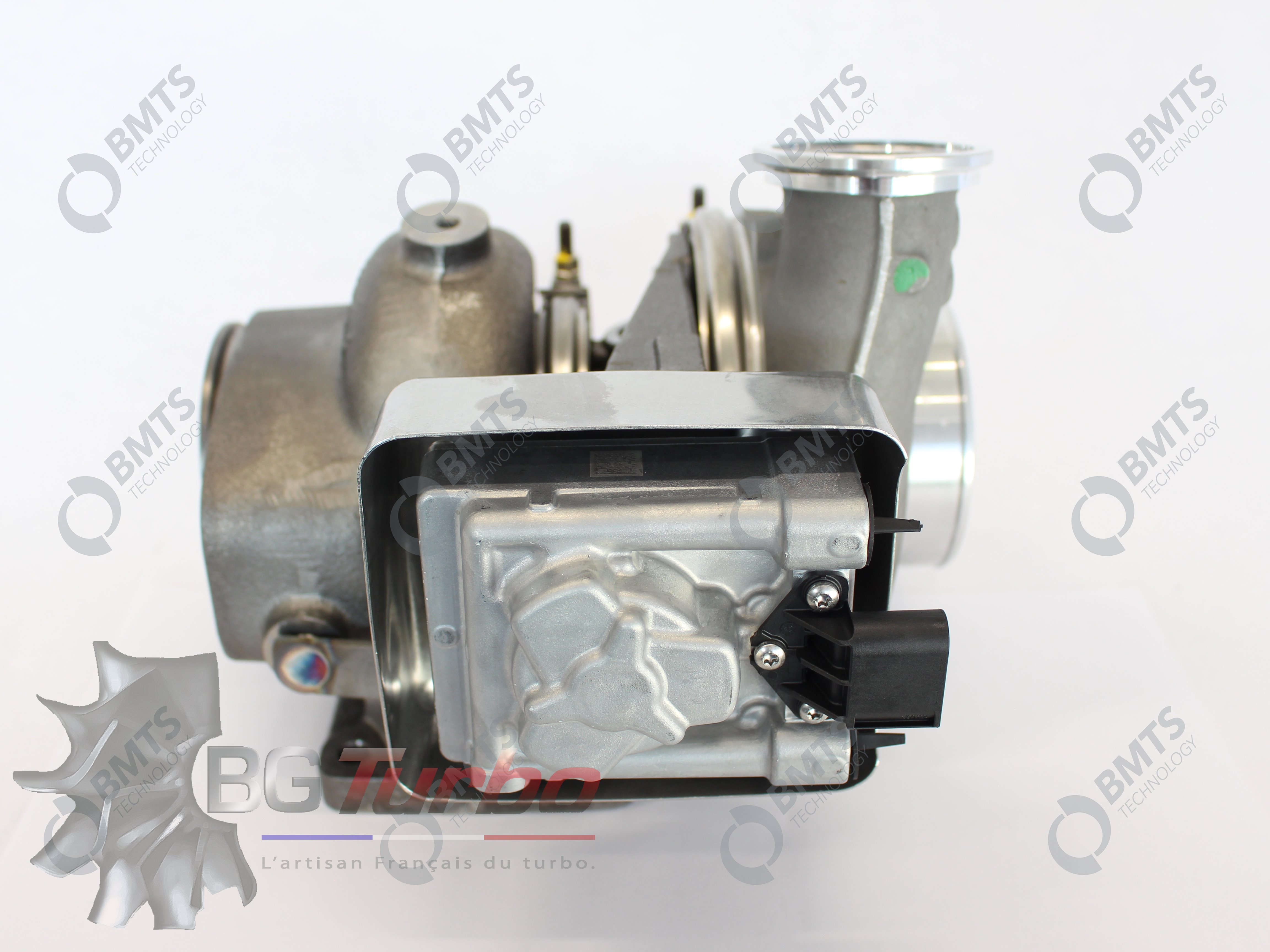 TURBO - NEUF ORIGINE - PL - Agco Challenger: MT575E, MT585E, MT595EFendt: Rogator 635 (MY19), RG 635Massey Ferguson: MF 7726 Dyna-VT, MF 7345 S (09/14 - 08/17), MF 7345 S MCS (09/14 - 08/17), MF 7347 S (09/14 - 08/17), MF 7347 S MCS (09/14 - 08/17), MF 7360 (09/14 - 08/17), MF 7360 PL (09/14 - 08/17), MF 7360 PLI (03/15 - 08/17), MF 7344 TF4 (2018-2021), MF 7345 S T4F (2018-2021), MF 7347 S T4F (2018-2021), MF 7360 T4F (2018-2021), MF 7360 PL/PLI T4F (2018-2021), MF 7344 (09/15 - 08/17), MF Activa S 7345 MCS, MF Activa S 7347 MCSVALTRA: T174EH, T194H, T214H, T234H, T174EA, T194A, T214A, T234A, T174EV, T194V, T214V, T234V, T174ED, T194D, T214D, T174EH MR18, T194H MR18, T234H MR18, T254H MR18, T174EA MR18, T194A MR18, T214A MR18, T234A MR18, T254A MR18, T174EV SmartTouch, T194V SmartTouch, T214V SmartTouch, T234V SmartTouch, T254V SmartTouch, T174ED SmartTouch, T194D SmartTouch, T214D SmartTouch, T234D SmartTouchSISU: 74 EWF - 40008618
